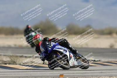 media/Dec-07-2025-CVMA (Sun) [[3e7d2de5dc]]/Race 4-Supersport Middleweight/